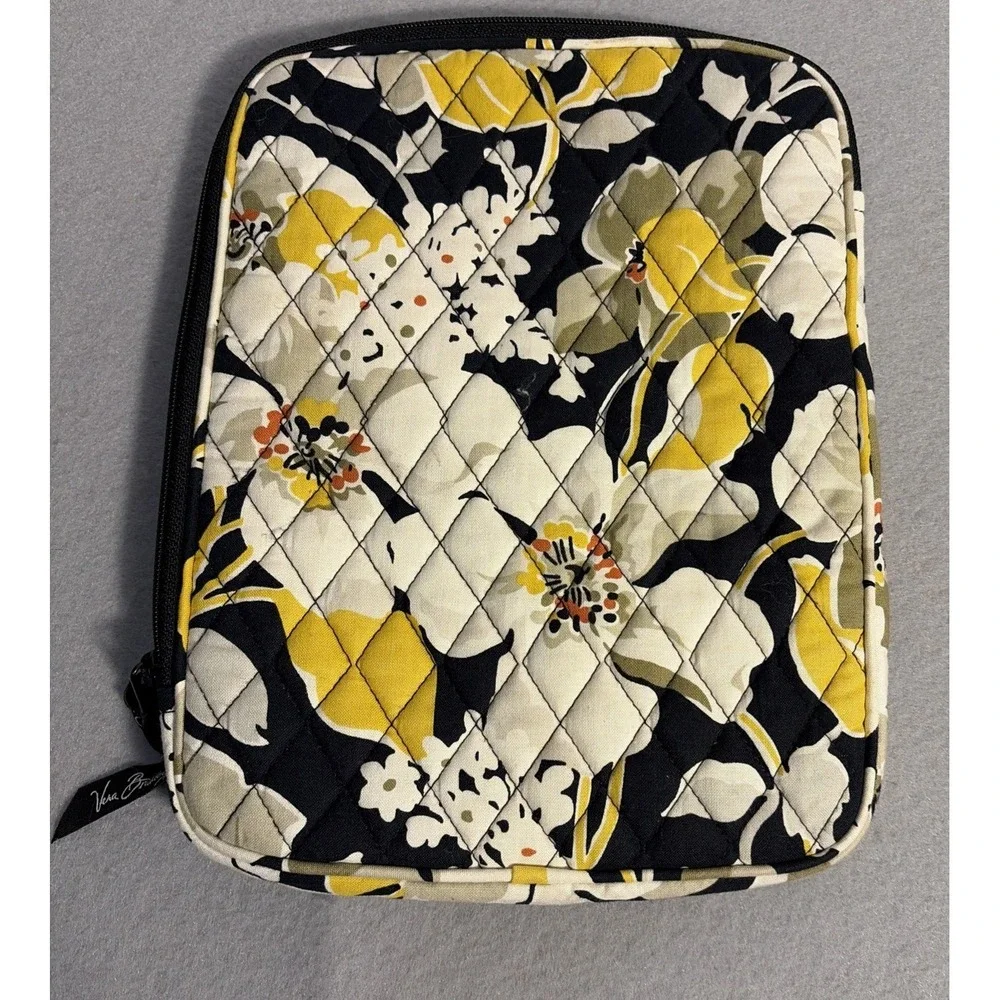 Vera Bradley DOGWOOD Padded Tablet iPad E-Reader  Cover Case 10